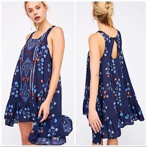 FREE PEOPLE | BOHO FLORAL AZTEC TRAPEZE DRESS
